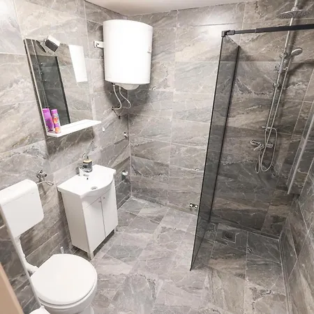 Center 2 Bedroom M Appartement