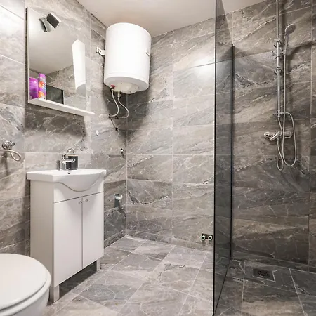 Center 2 Bedroom M Appartement Zadar